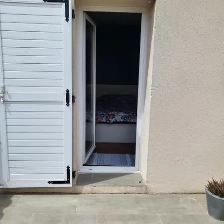 Maison 6 Personnes Avec Jardin Marignane Exterior foto