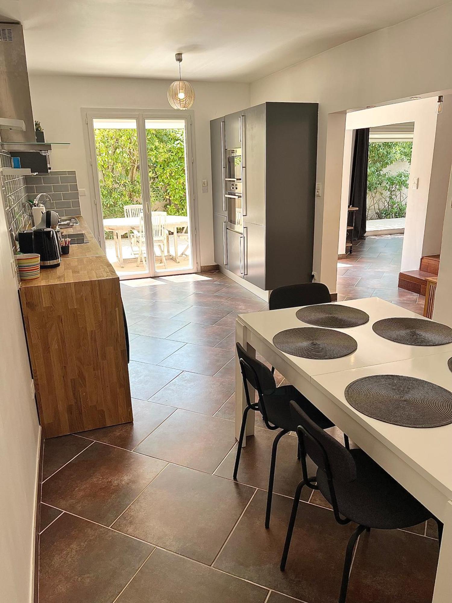 Maison 6 Personnes Avec Jardin Holiday home *