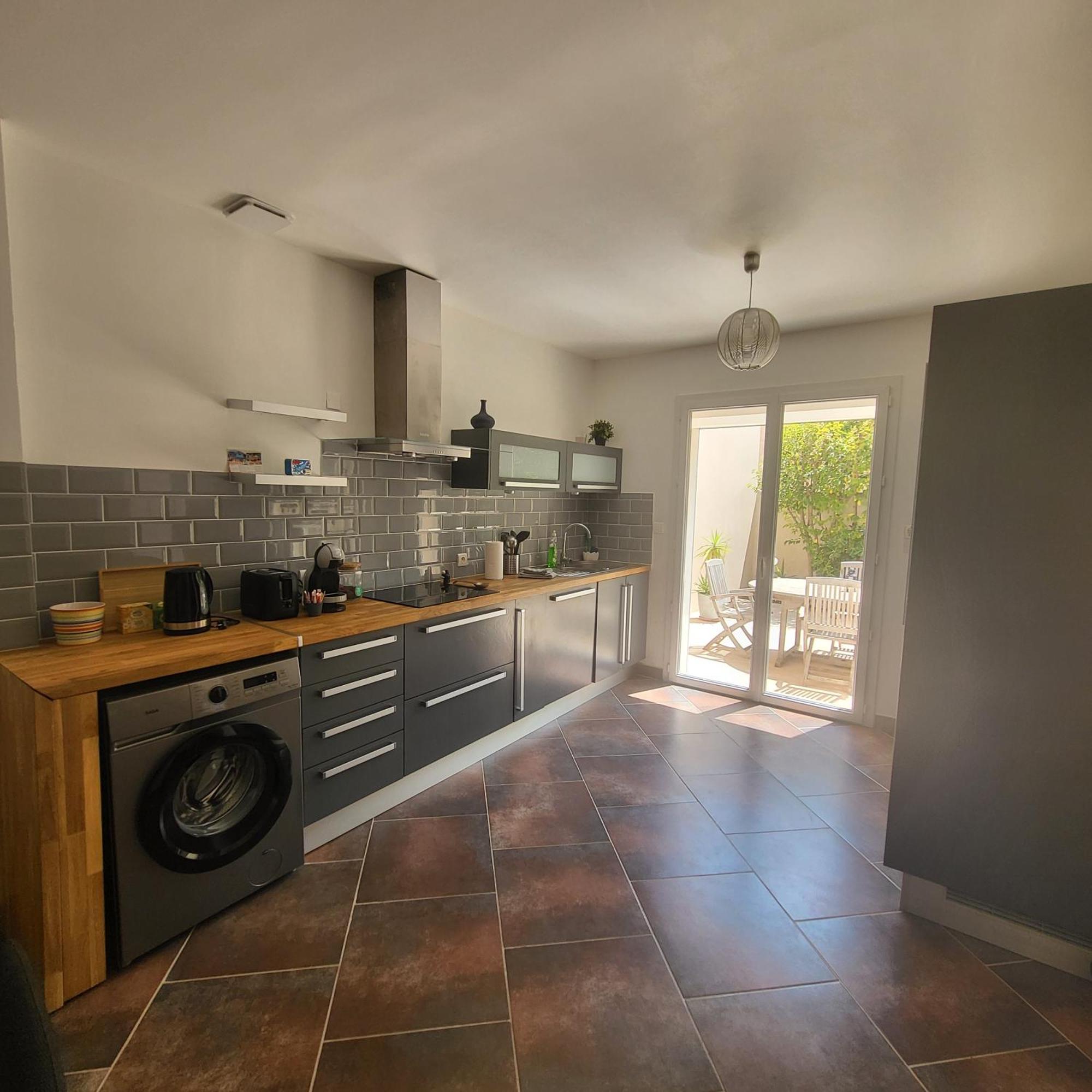 Maison 6 Personnes Avec Jardin * Marignane