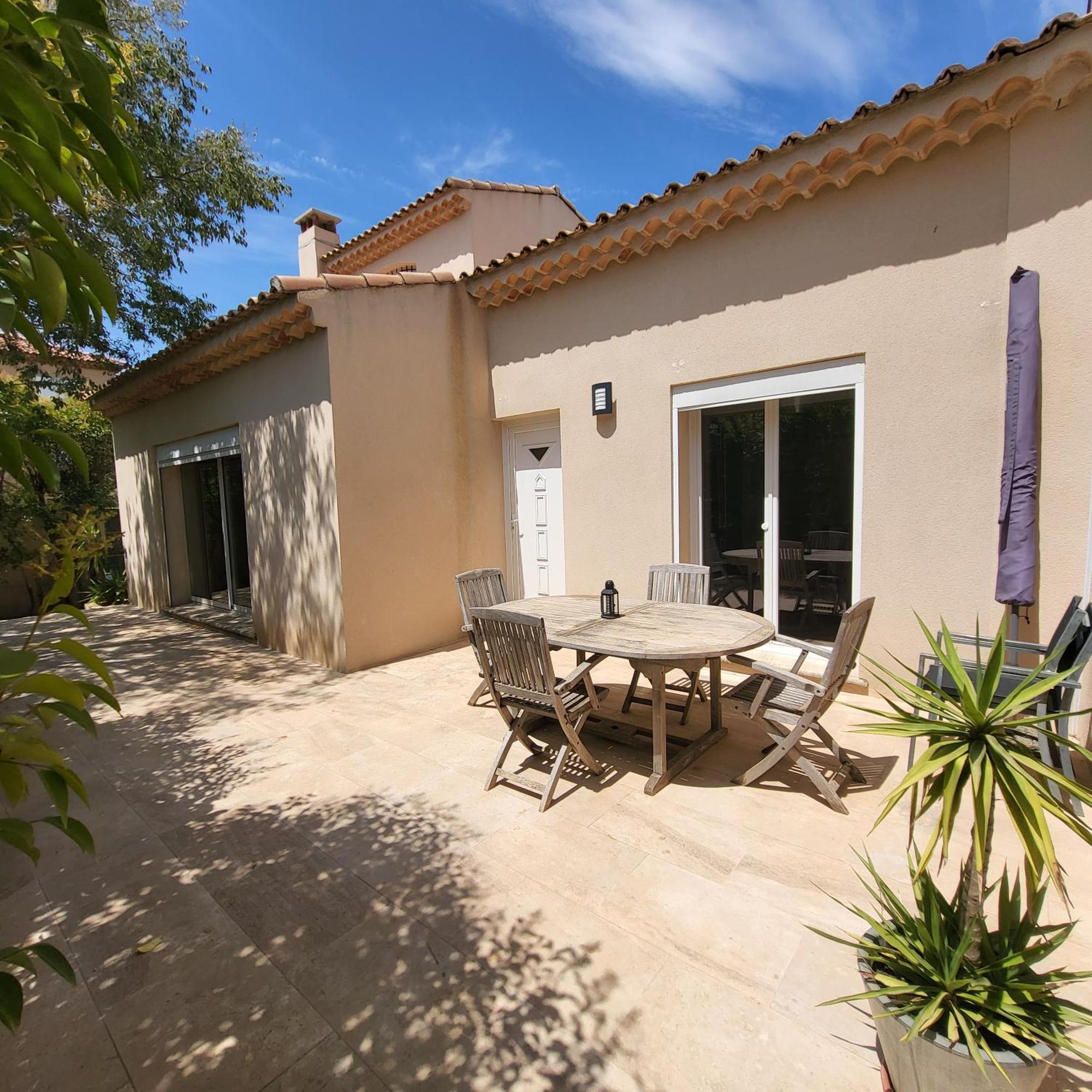 Holiday home Maison 6 Personnes Avec Jardin *